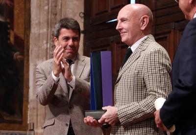 Carlos Mazón reivindica la política del consenso defendida por el profesor Broseta “para hacer de la Comunitat Valenciana un espacio modélico de ...